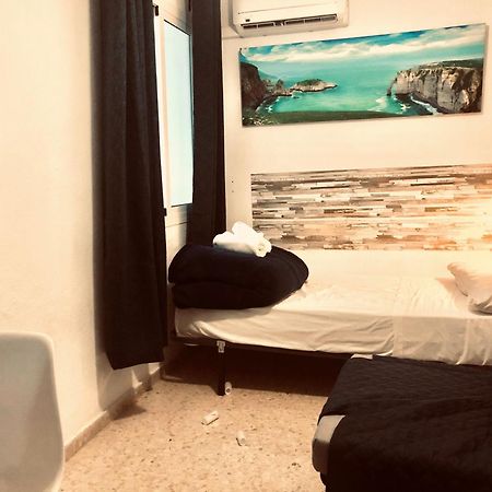 Guest House Mota Malaga Ngoại thất bức ảnh