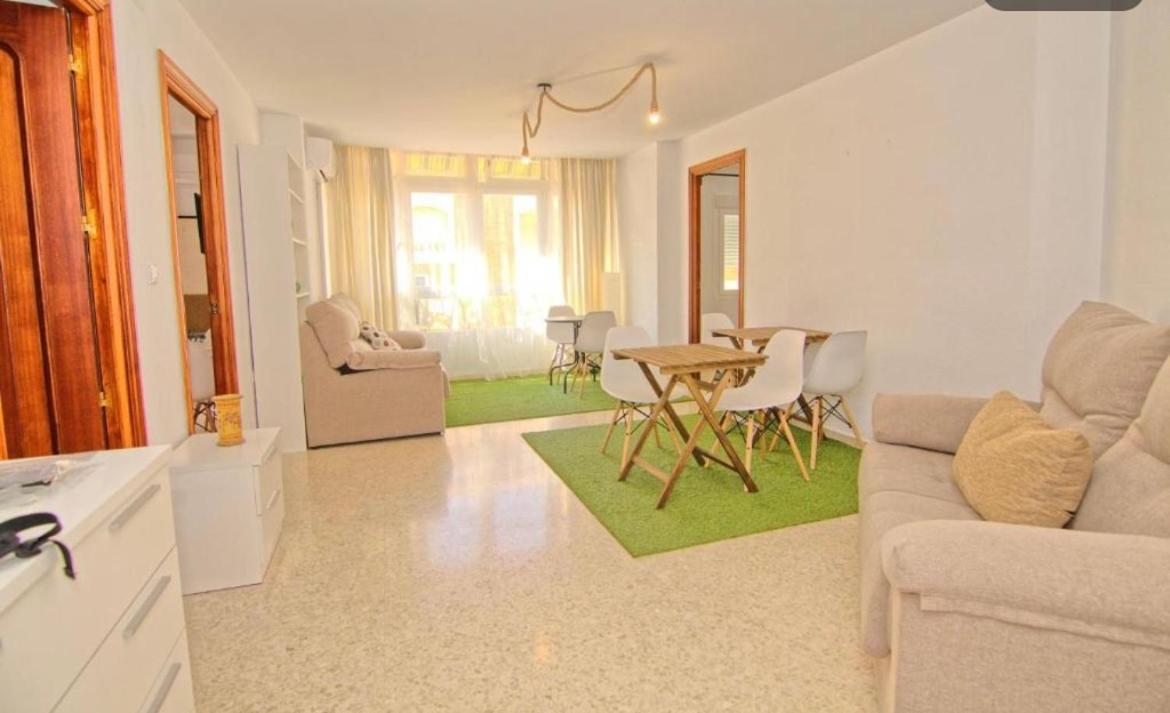 Guest House Mota Malaga Ngoại thất bức ảnh